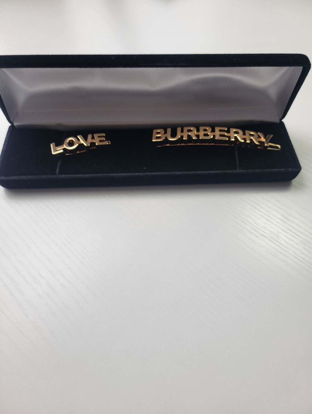 Burberry Gold 'LOVE' and 'BURBERRY' Hair Clips